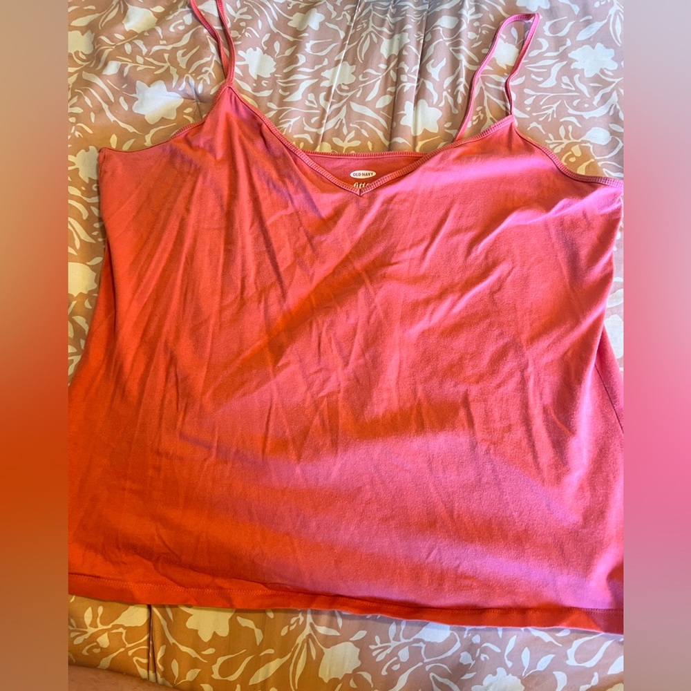Old Navy Coral Fitted V-neck Tank Top XXL